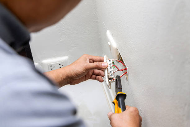 Best Licensed Electrician  in Fort Valley, AZ